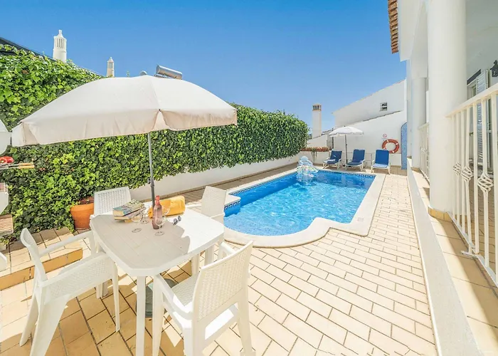 וילה Alecrim אלבופיירה